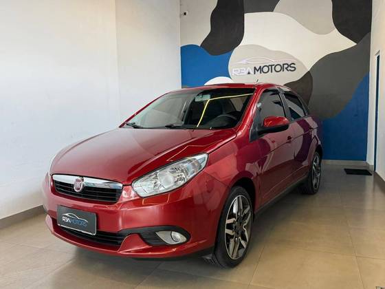 FIAT GRAND SIENA 1.4 MPI ATTRACTIVE 8V FLEX 4P MANUAL FIAT GRAND SIENA 1.4 MPI ATTRACTIVE 8V FLEX 4P MANUAL